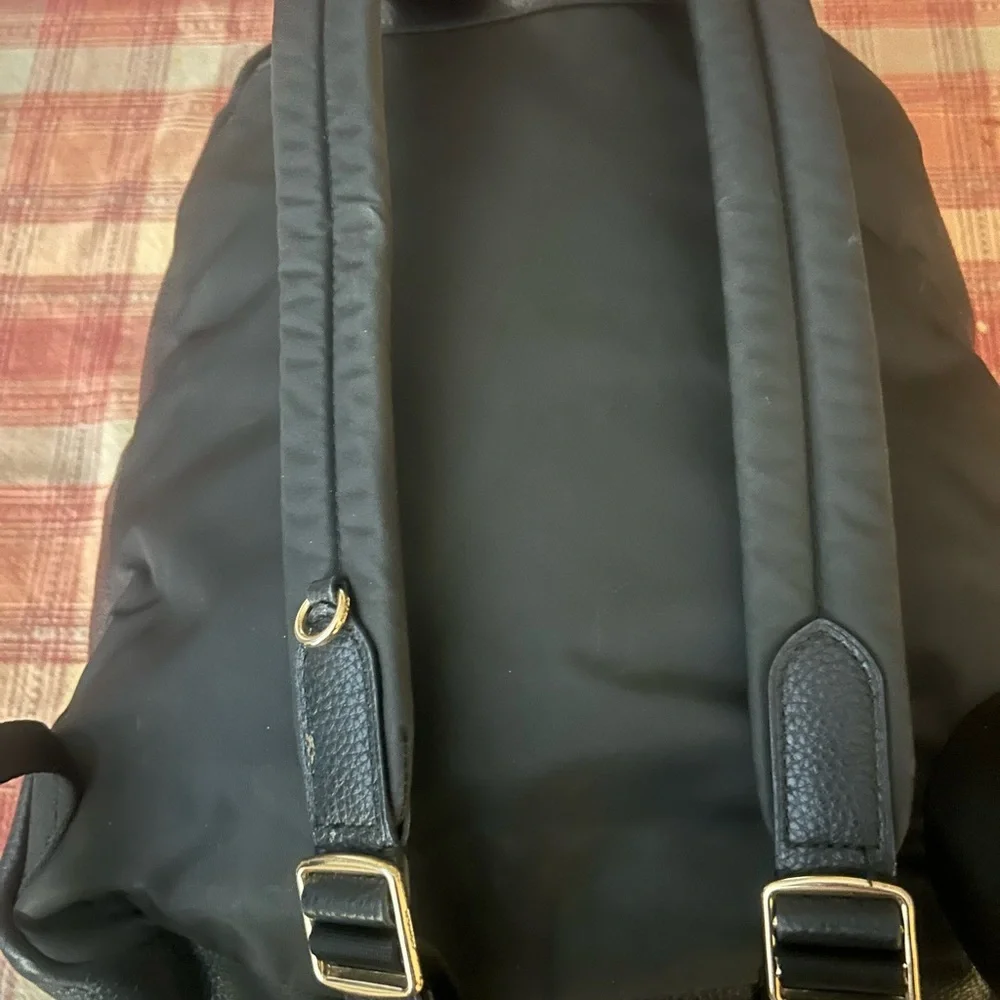 Coach classic leather
